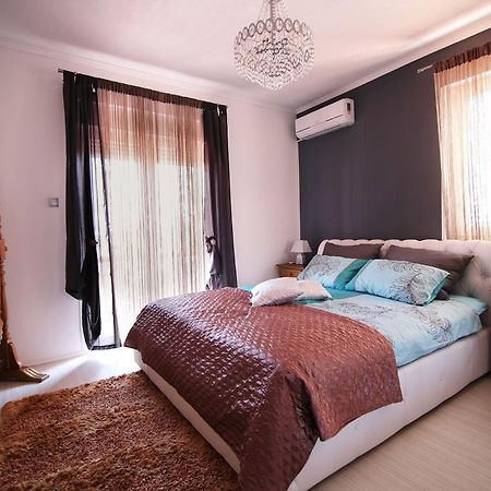 Villa Long Island Luxury Residence, Sali Dugi Otok-Private Parking,Next To Beach الغرفة الصورة