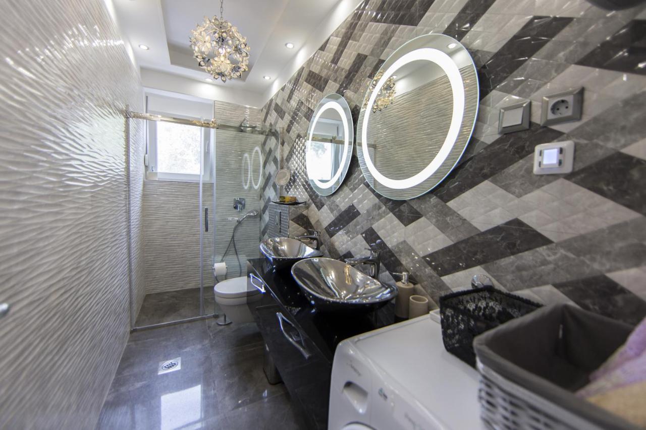 Villa Long Island Luxury Residence, Sali Dugi Otok-Private Parking,Next To Beach المظهر الخارجي الصورة