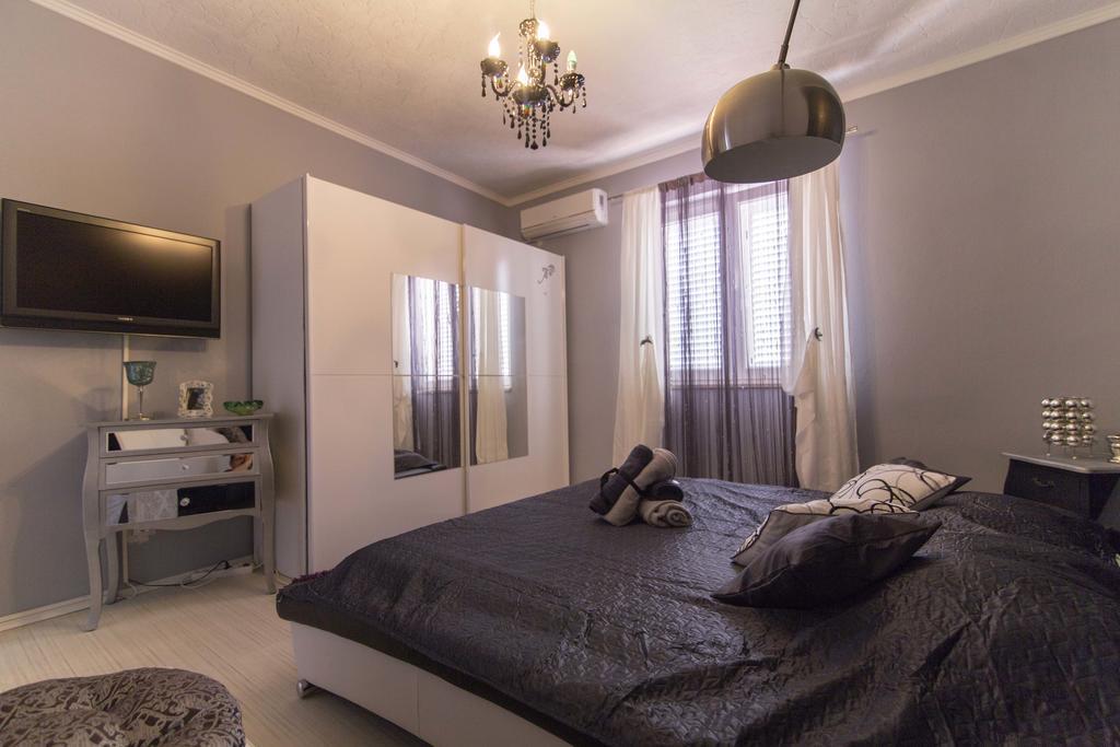 Villa Long Island Luxury Residence, Sali Dugi Otok-Private Parking,Next To Beach المظهر الخارجي الصورة